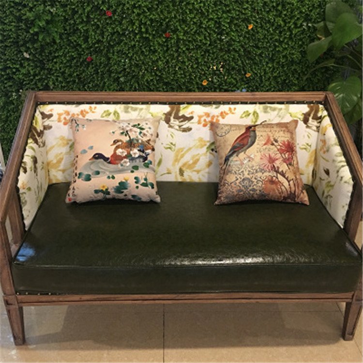 卡座沙發(fā)的皮革常規(guī)保養(yǎng)和清理方法！